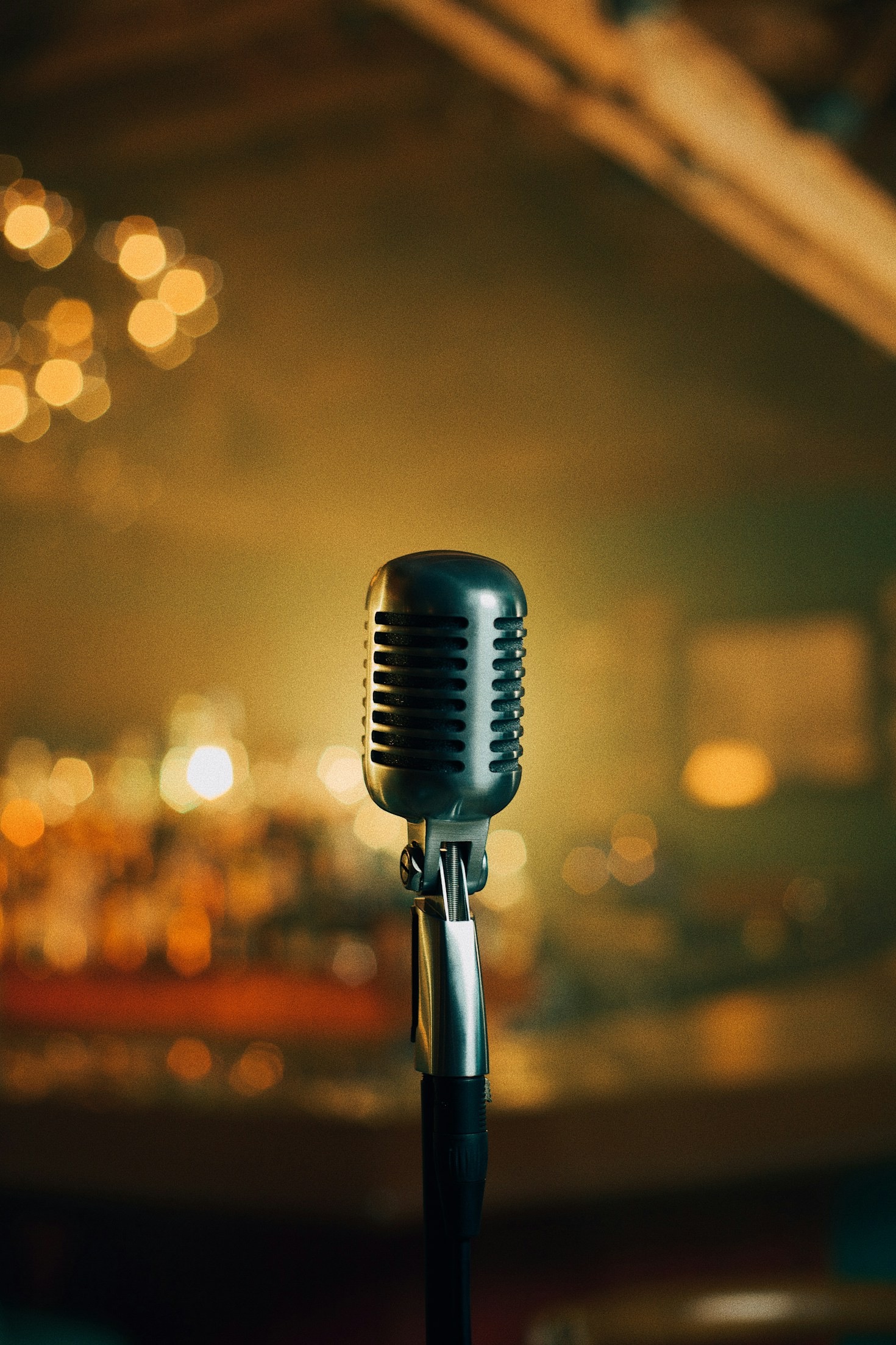 How Sound Enhances the Experience of Mystery